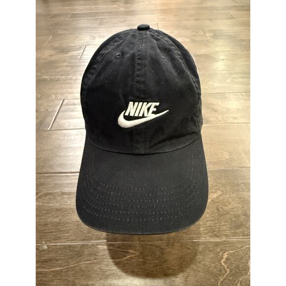 Nike Heritage86 Youth Kids Unisex Black Adjustable Strapback Hat Baseball Cap - Picture 2 of 9